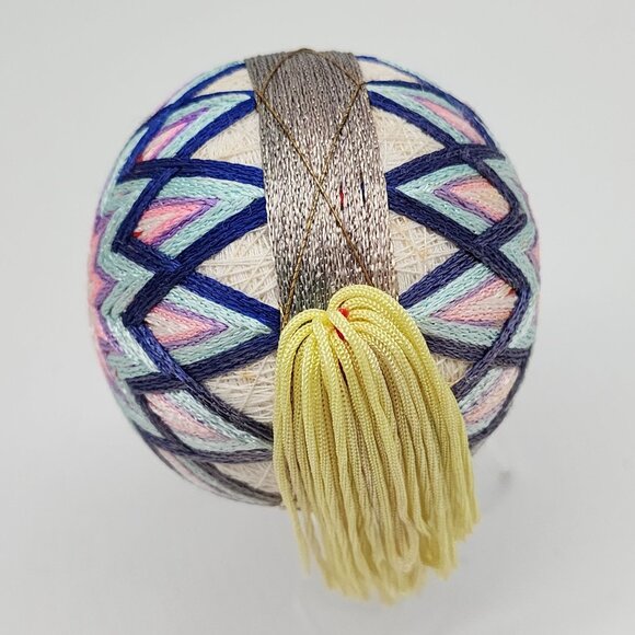 Handmade Japanese Temari Embroidered Ball Ornament Geometric Pink Purple 2.75" - Picture 5 of 6